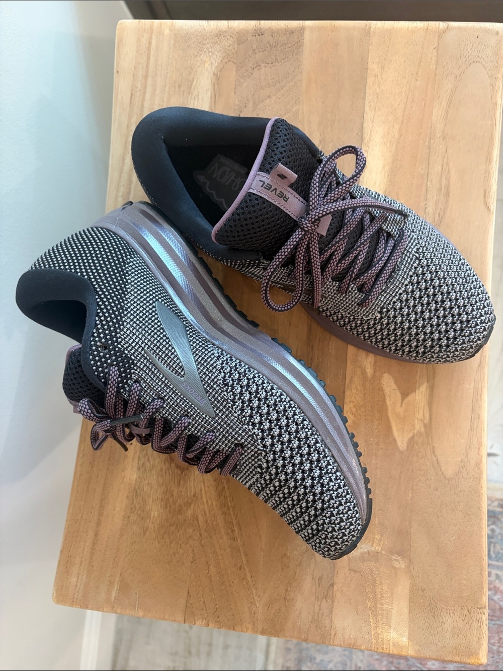 Brooks Revel 2 Women’s Running Shoes in Black and Purple